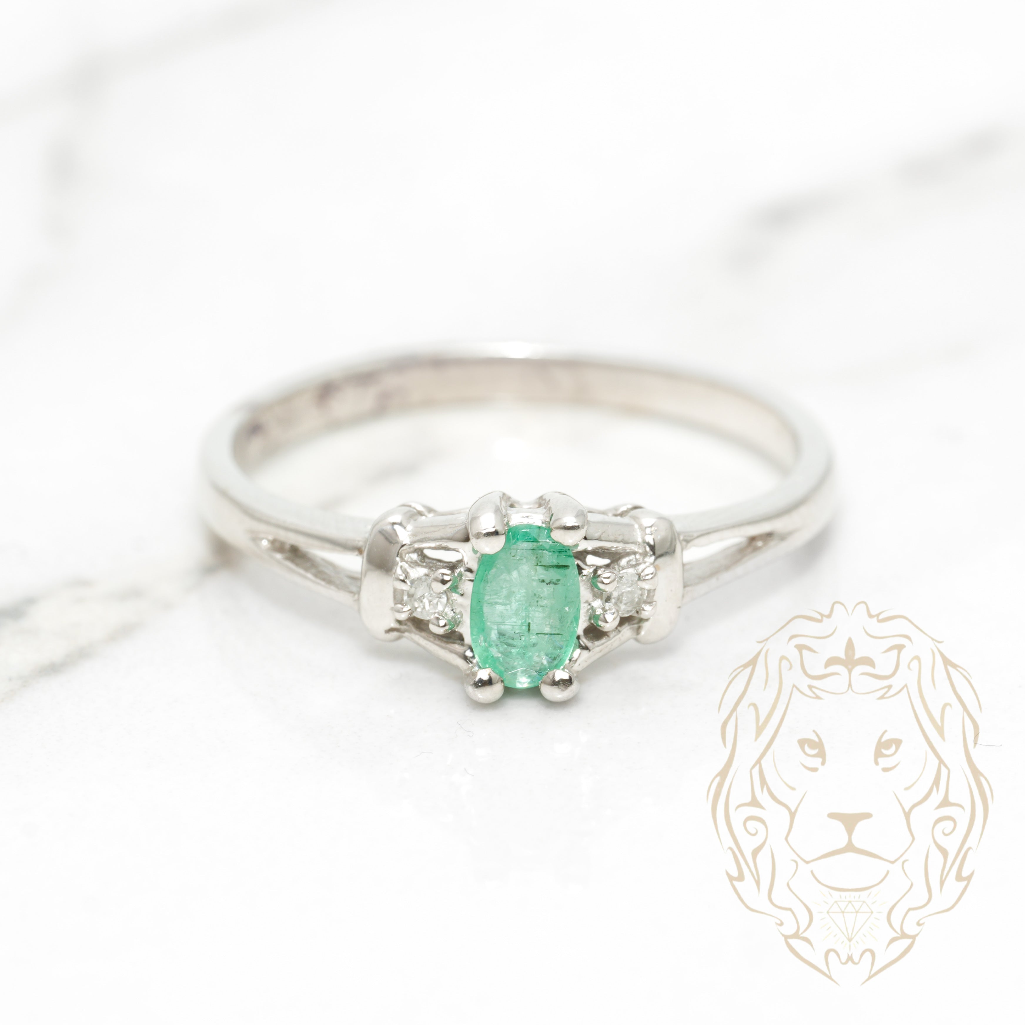 Bague De Fiançailles Simulée Or Blanc 14k - Diamant Taille émeraude 3,15 Ct - Taille 4 à 12 US