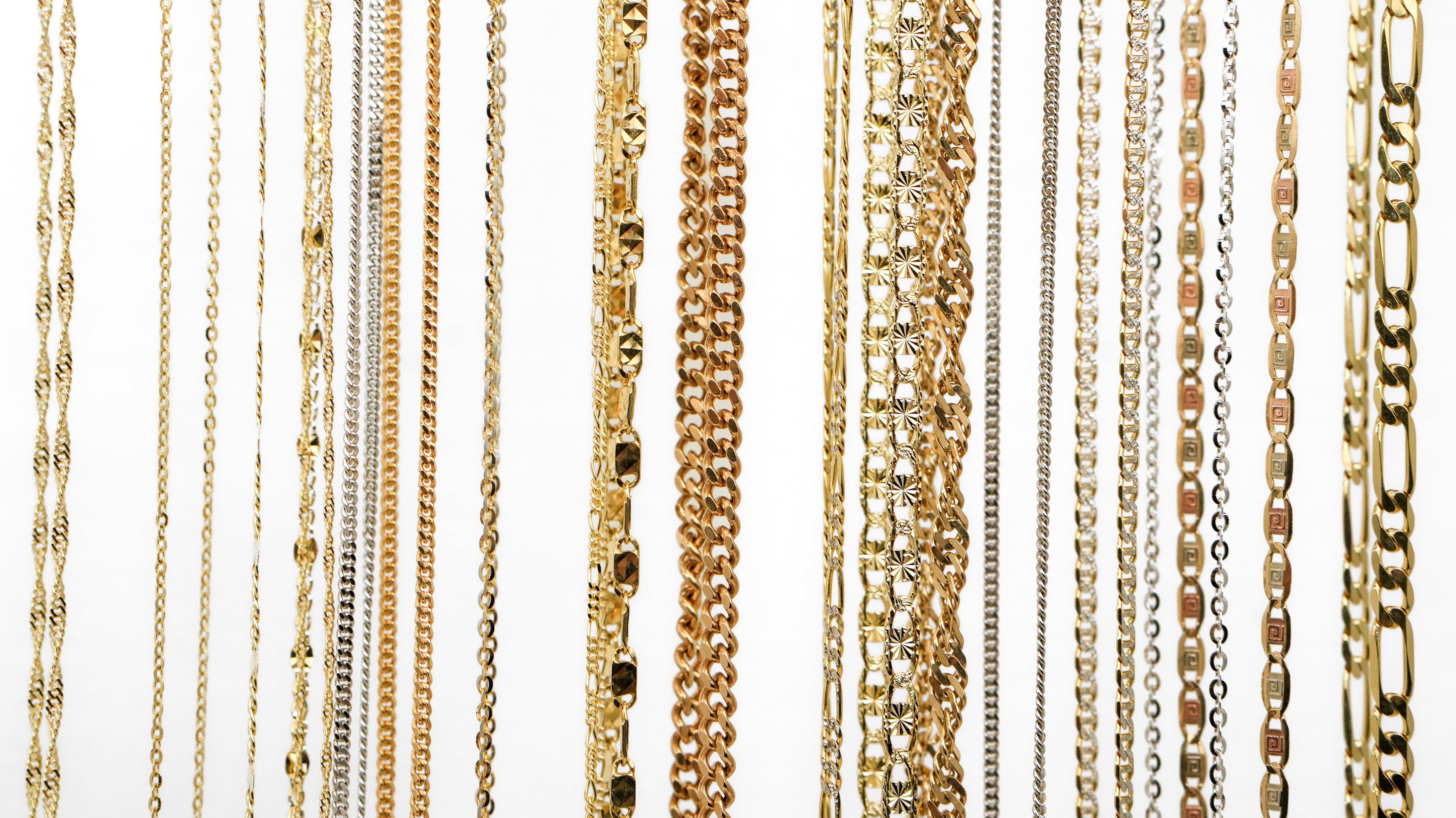 Chaînes en or pour femmes