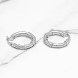 Hoops - Or 10K blanc poli avec bandes coupe diamant - BOG334
