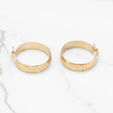 Hoops - Or 10K jaune motif à chevron coupe diamant - BOG182