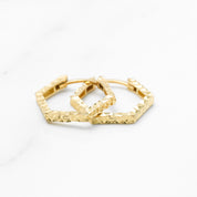 Huggies - Or 10K jaune hexagonal coupe diamant - BOG249