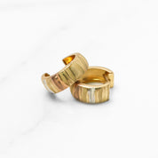 Huggies - Or 10K tricolore jaune, blanc & rose coupe diamant - BOG254