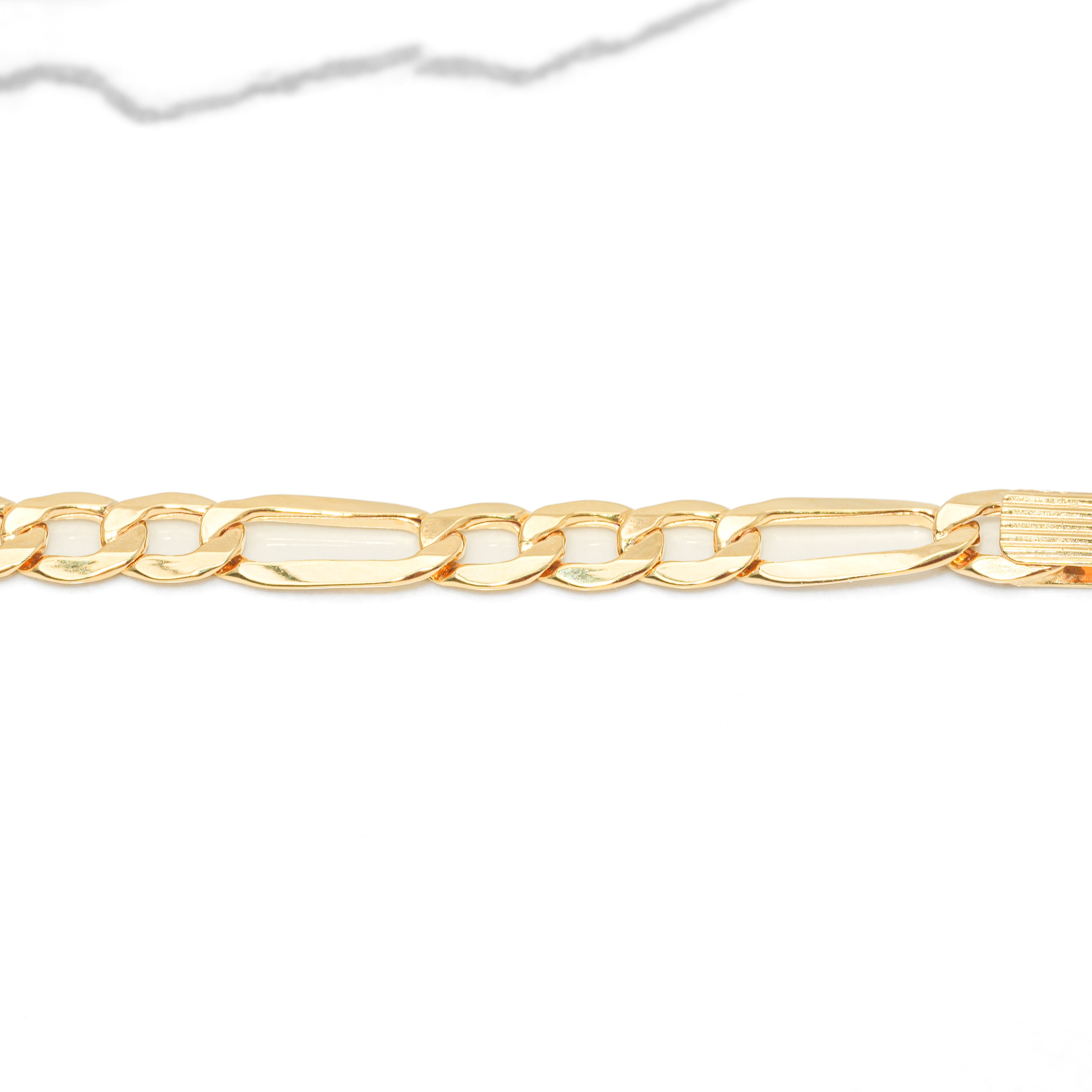 Bracelet - Or 10K jaune barre gravable avec figaro 8" - BRG288