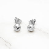 Studs - Or 10K blanc perle coupe diamant 6mm - BOG423