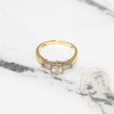 Bague de fiançailles - Or 18K deux tons jaune & blanc diamant naturel coupe brillant sertie baguette 0.45CT - RIGD032