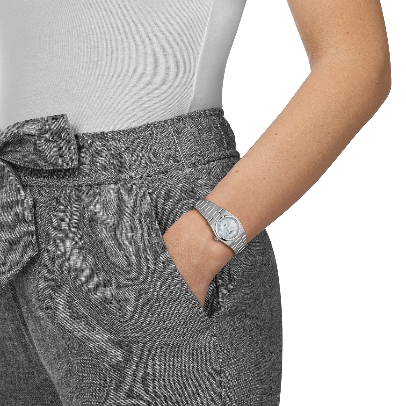 T137-010-11-111-00_WRIST.png