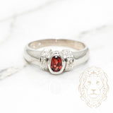 Bague de fiançailles - Or 14K blanc grenat coupe ovale 0.25CT serti clos & pavé de diamants nautrels 0.04CT - RIGD076