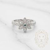 Bague - Or 14K blanc fleur pavé de diamants naturels 0.40CT - RIGD169