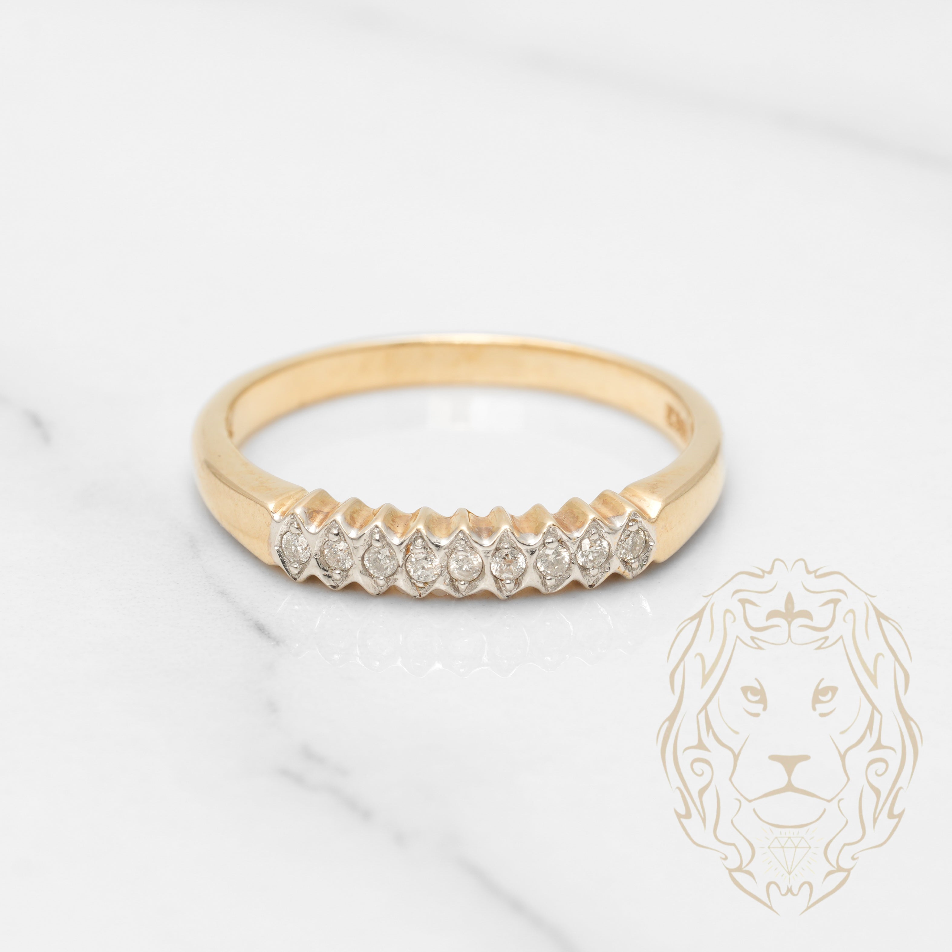 Bague - Or 10K deux tons jaune & blanc rangée de diamants naturels coupe brillant 0.10CT - RIGD229