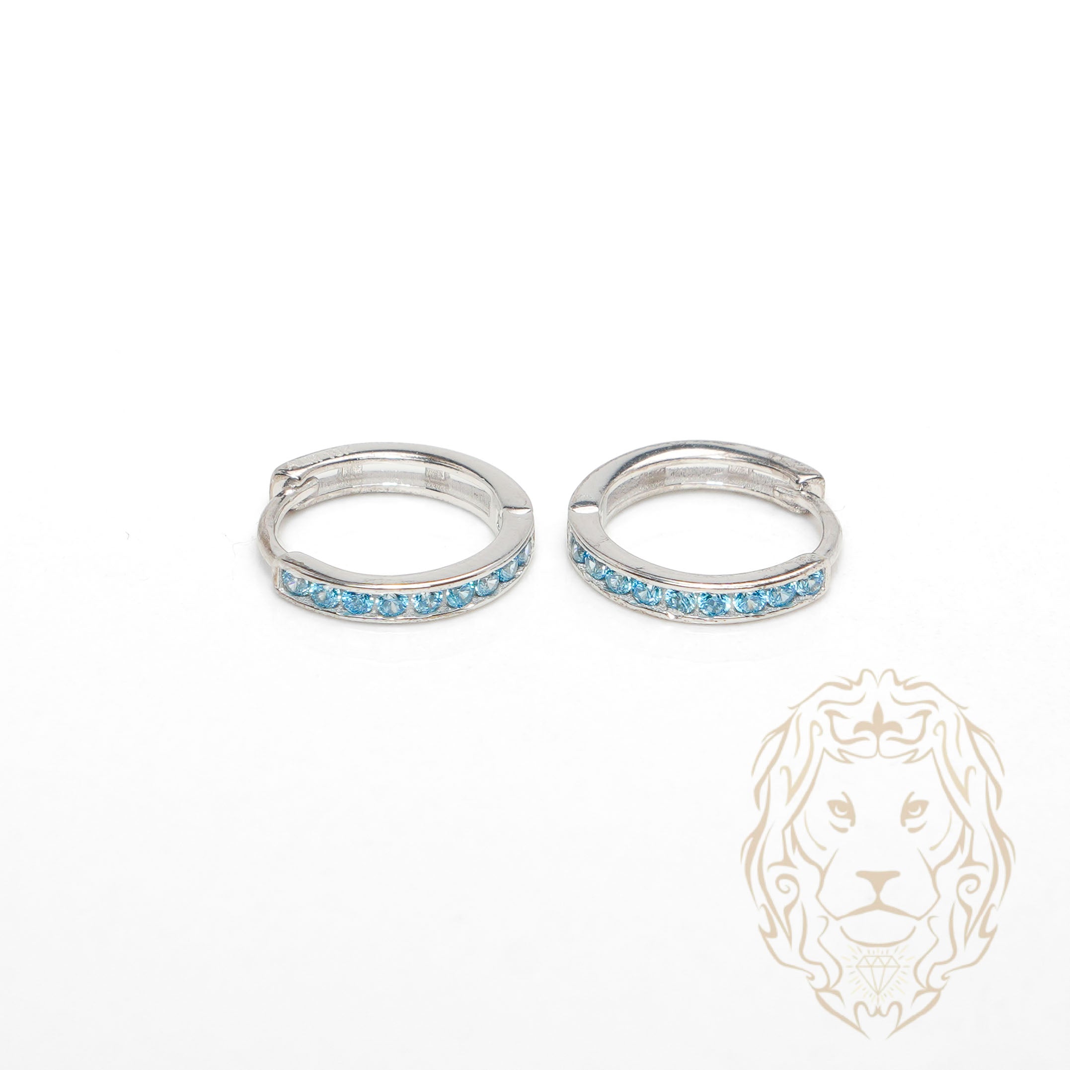 Huggies - Or 10K blanc pierres cz bleu pâle 2mm X 9mm - BOG1270