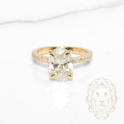 Bague - Or 10K jaune halo caché diamant de laboratoire coupe ovale 3.04CT & monture pavé 0.35TCW - RIGL127