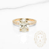 Bague - Or 10K jaune halo caché diamant de laboratoire coupe ovale 3.04CT & monture pavé 0.35TCW - RIGL127