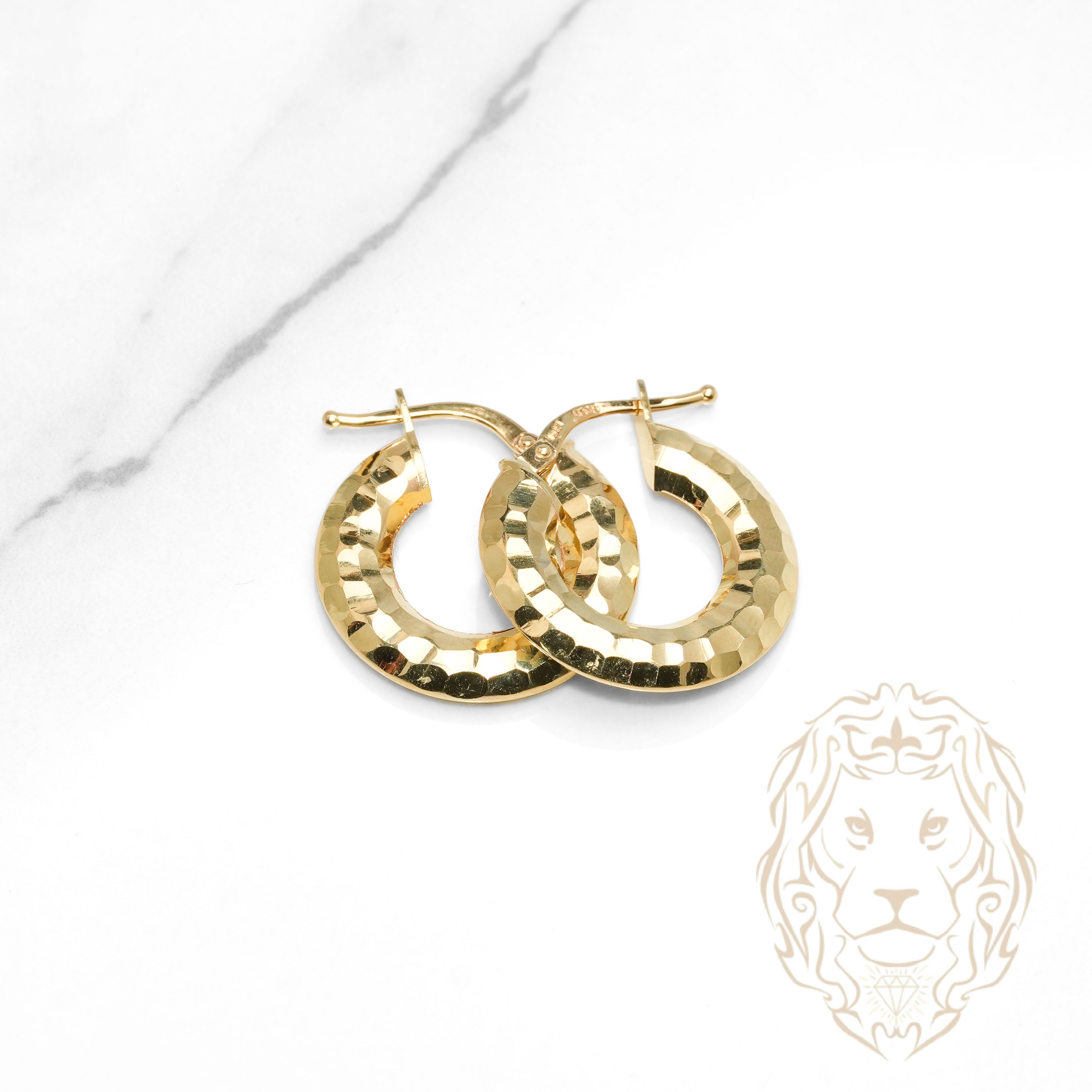 Hoops - Or 10K jaune ciselée 3mm X 16mm - BOG1313