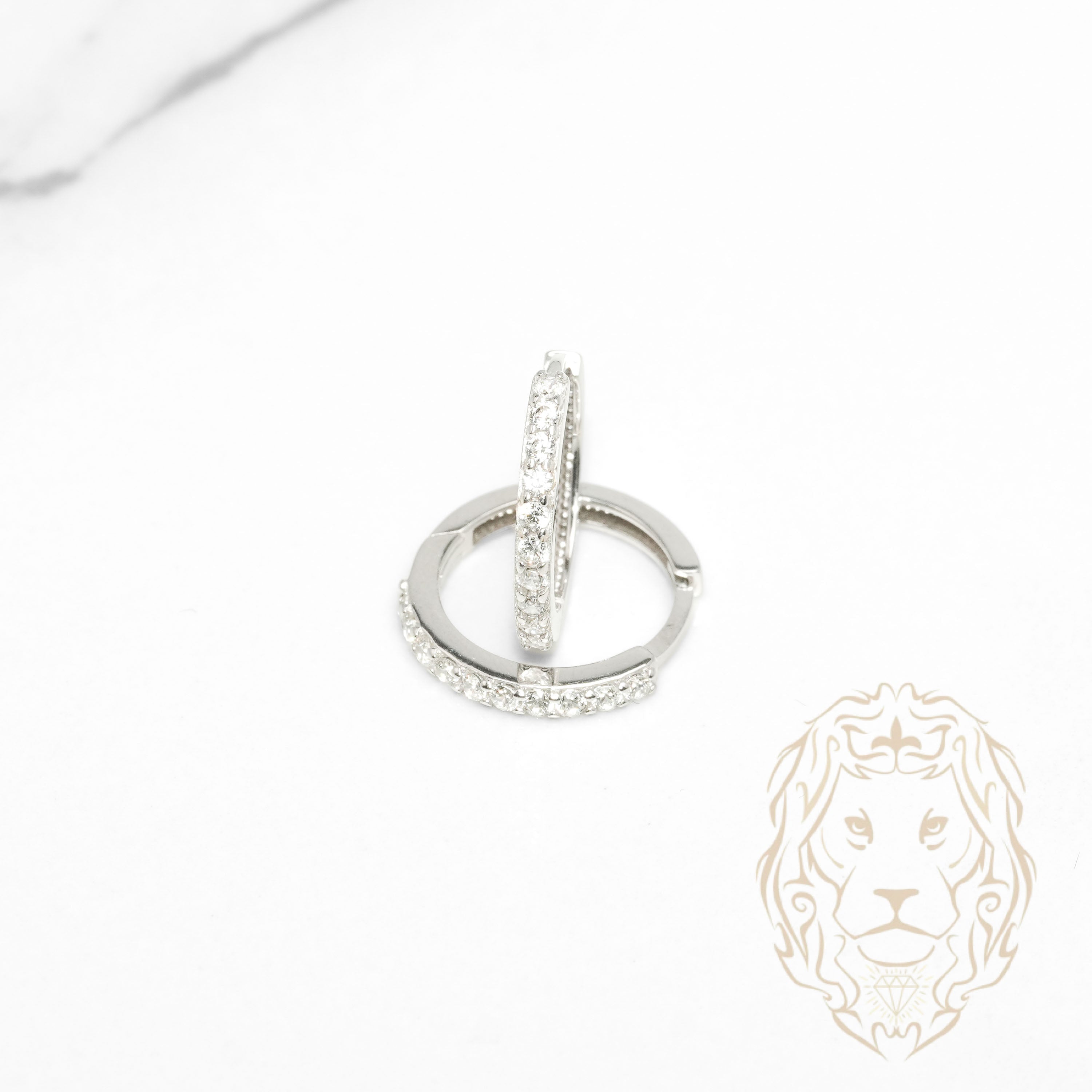 Hoops - Or 10K blanc semi-éternité pierres cz 2mm X 11mm - BOG1335