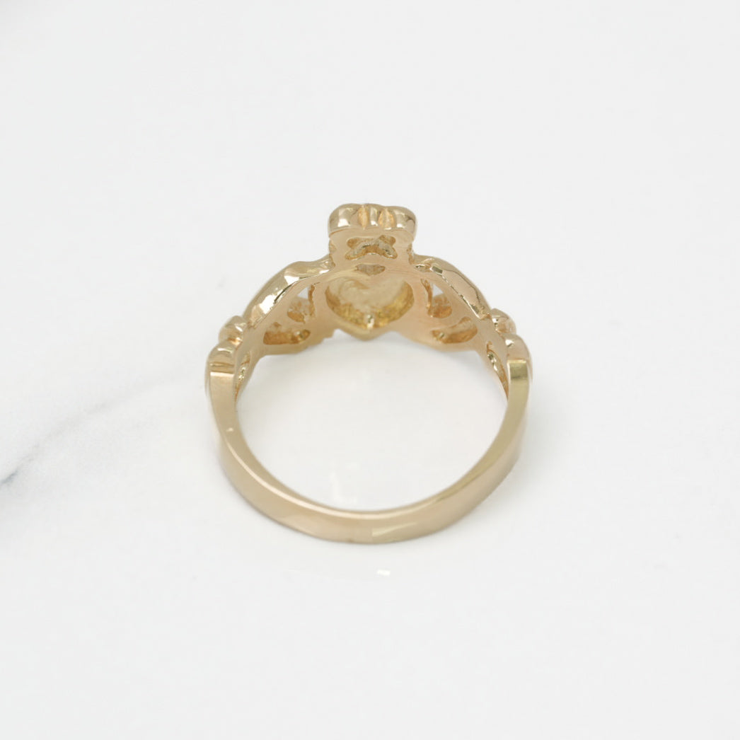 Men's ring - 10K yellow gold Claddagh - RIG227