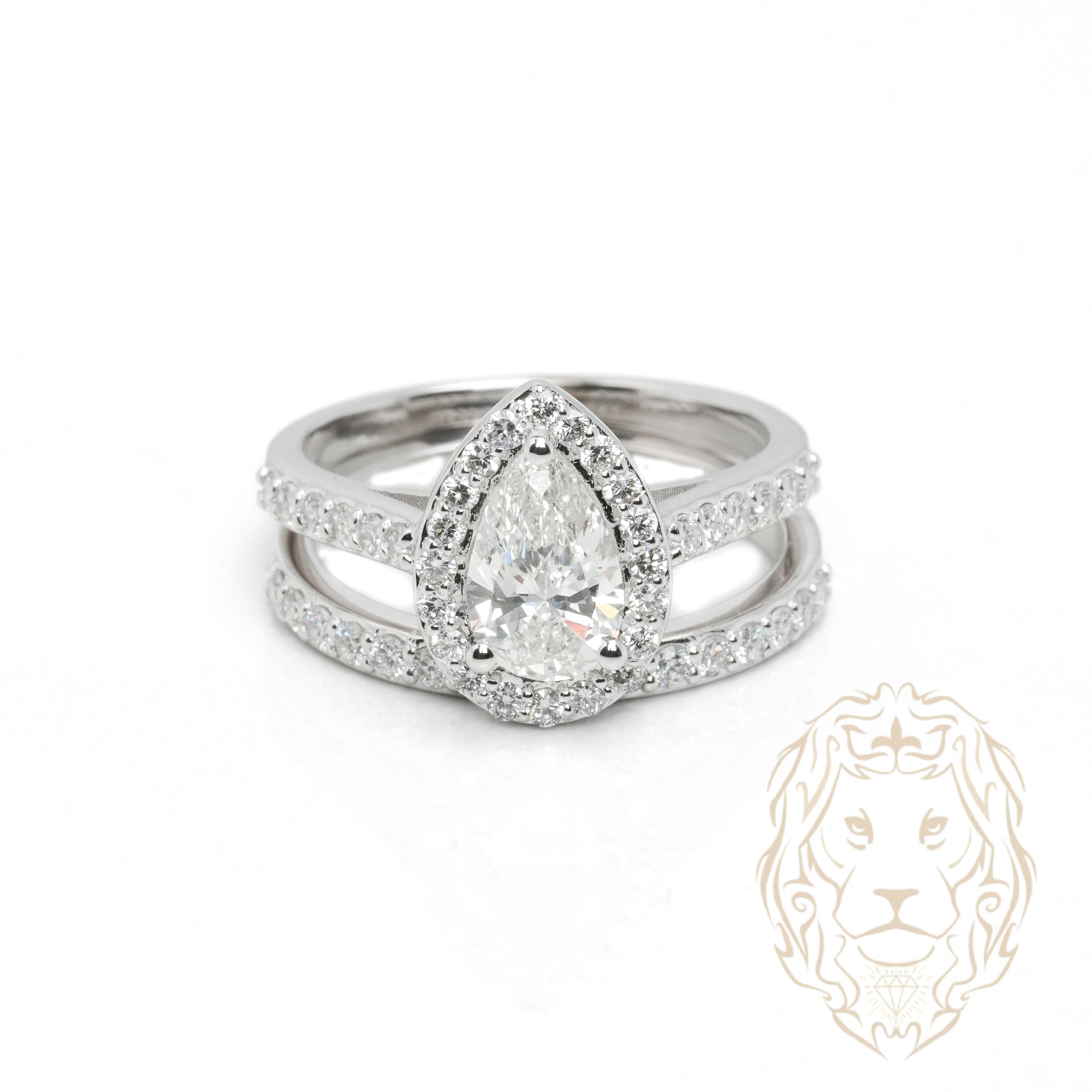 Bague de fiançailles - Or 14K blanc ensemble (2) halo coupe poire diamant de laboratoire 1.00CT avec monture & alliance semi-éternité 0.30TCW - RIGL122