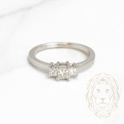 Engagement ring - 14K white gold three stones princess cut natural diamonds 0.60CT - RIGD302