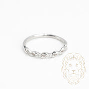 Ring - Interlaced 10K white gold set with 0.15CT natural diamonds - RIGD348