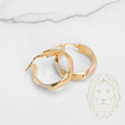 Hoops - Or 10K tricolore jaune, blanc & rose motif twist & finition brossée 7.5mm X 21mm - BOG862
