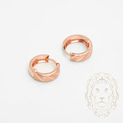 Hoops - Or 10K rose diagonal coupe diamant & finition brossée 5mm X 11mm - BOG872