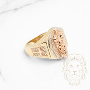 Bague - Or 10K tricolore jaune, blanc & rose crâne avec barbe et couronne pavé de cz - RIG793