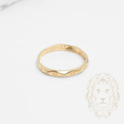 Bague - Or 10K jaune amour géométrique - RIG806