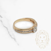 Bague de fiançailles - Or 10K jaune pierre cz coupe rond brillant & monture pavé - RIG782