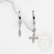 Huggies - Argent croix et poignard pendants sertis de pierres cz - BOS358