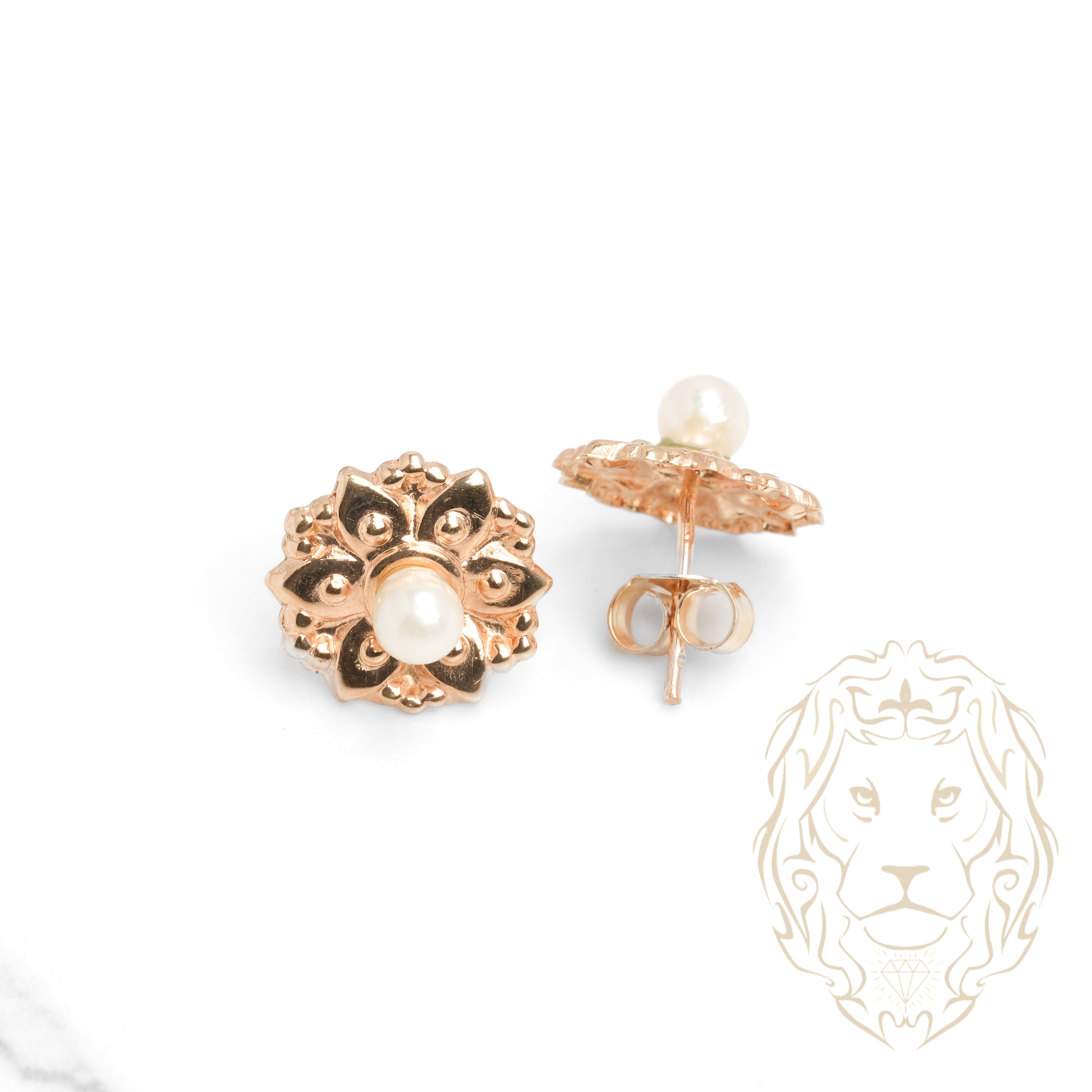 Studs - Or 10K jaune fleur avec perle - BOG940