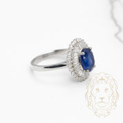 Bague de fiançailles - Or 14K blanc vintage saphir 3.00CT coupe ovale & cadre en diamants naturels 0.50CT coupe rond & baguette conique - RIGD540