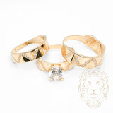 Ensemble de mariage pour elle & lui - Or 10K jaune bague de fiançailles & (2) alliances motif diagonal pavé cz - RIG866