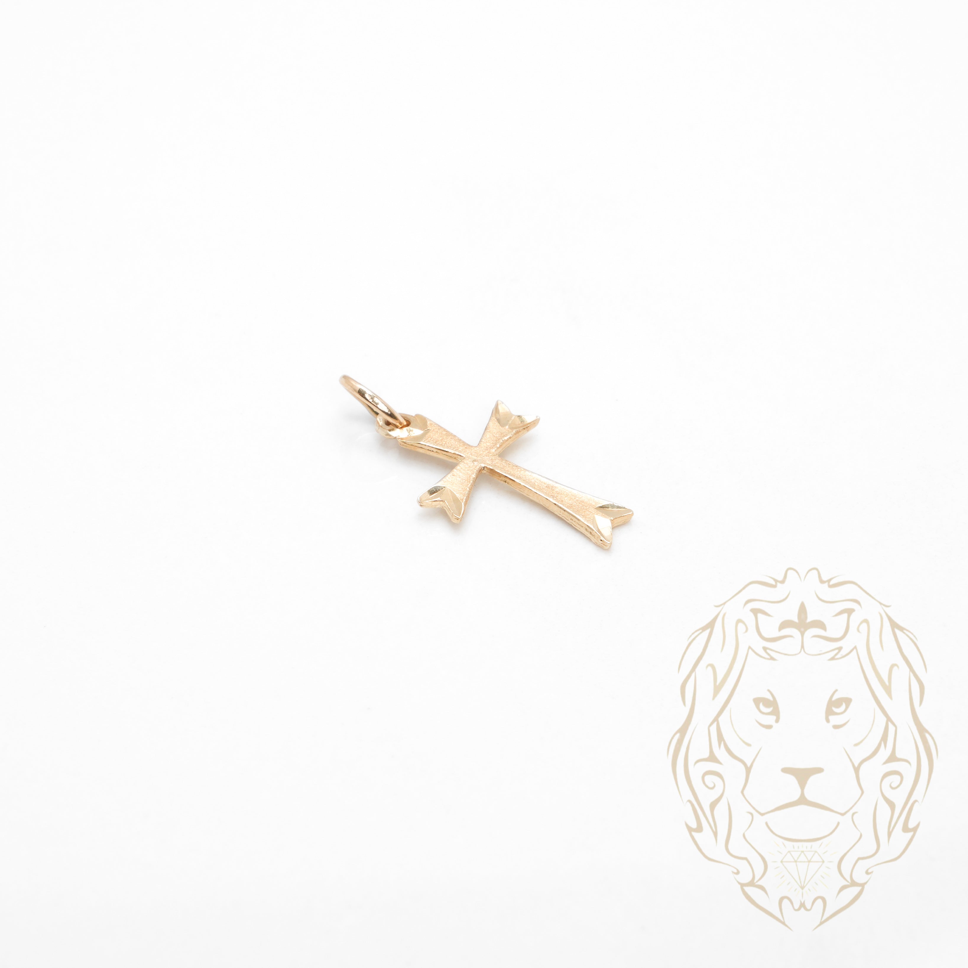 Pendentif Croix évasée en Plaqué Or - Médailles et croix en Plaqué Or Pendentif Croix évasée en Plaqué Or - Médailles et croix en Plaqué Or