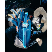 Montre Bulova Marine Star Series B E1 Team Miami 96B460, cadran bleu, mise en situation