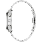 Montre Bulova Shelby Daytona 96K118, cadran argent, mise en situation
