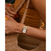 Montre Bulova Sutton 97L186, cadran blanc, mise en situation