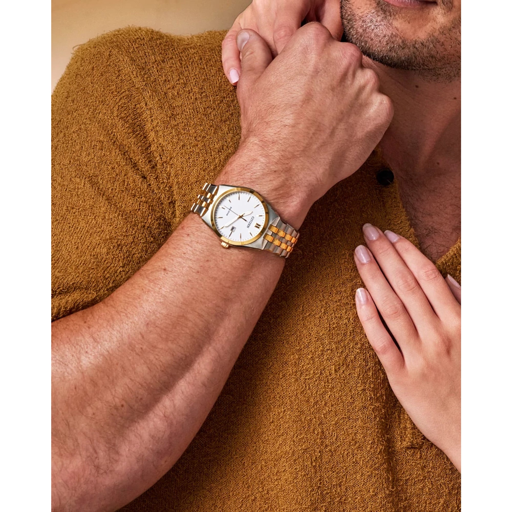 Montre Citizen Corso BM7334-58B, cadran blanc, mise en situation