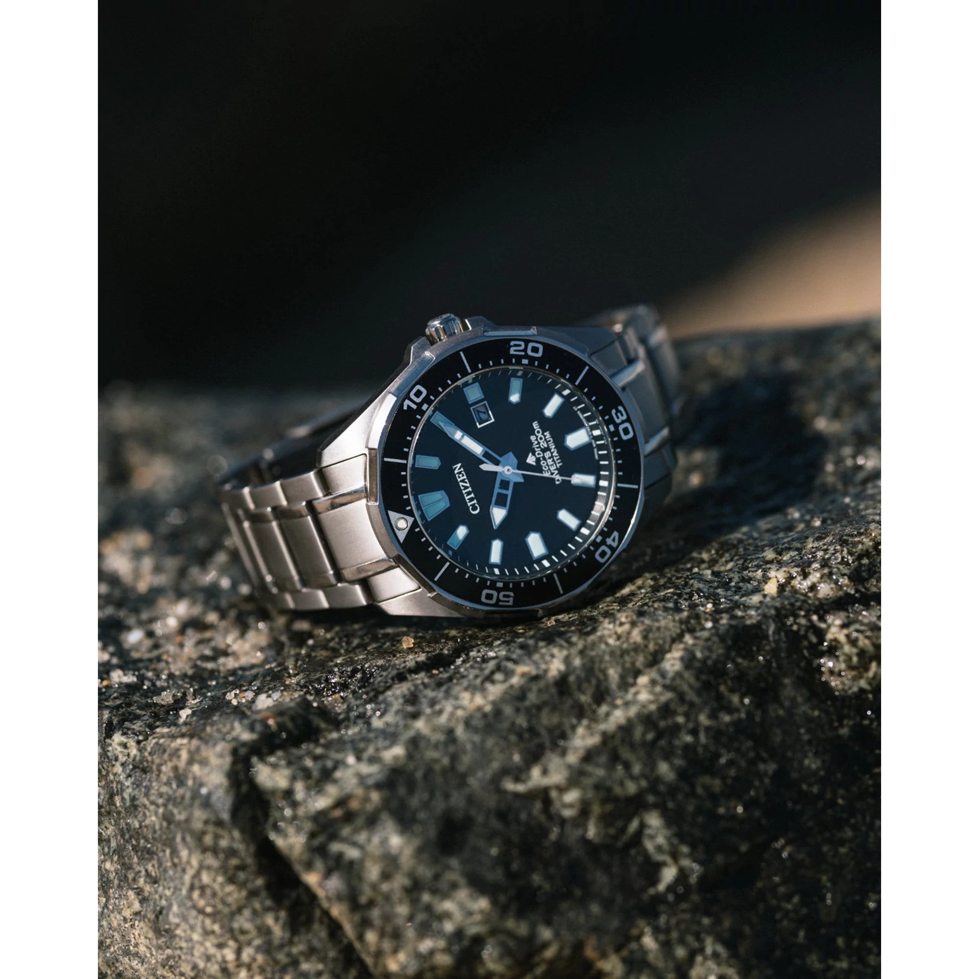Montre Citizen Promaster Dive BN0200-56E, cadran noir, mise en situation