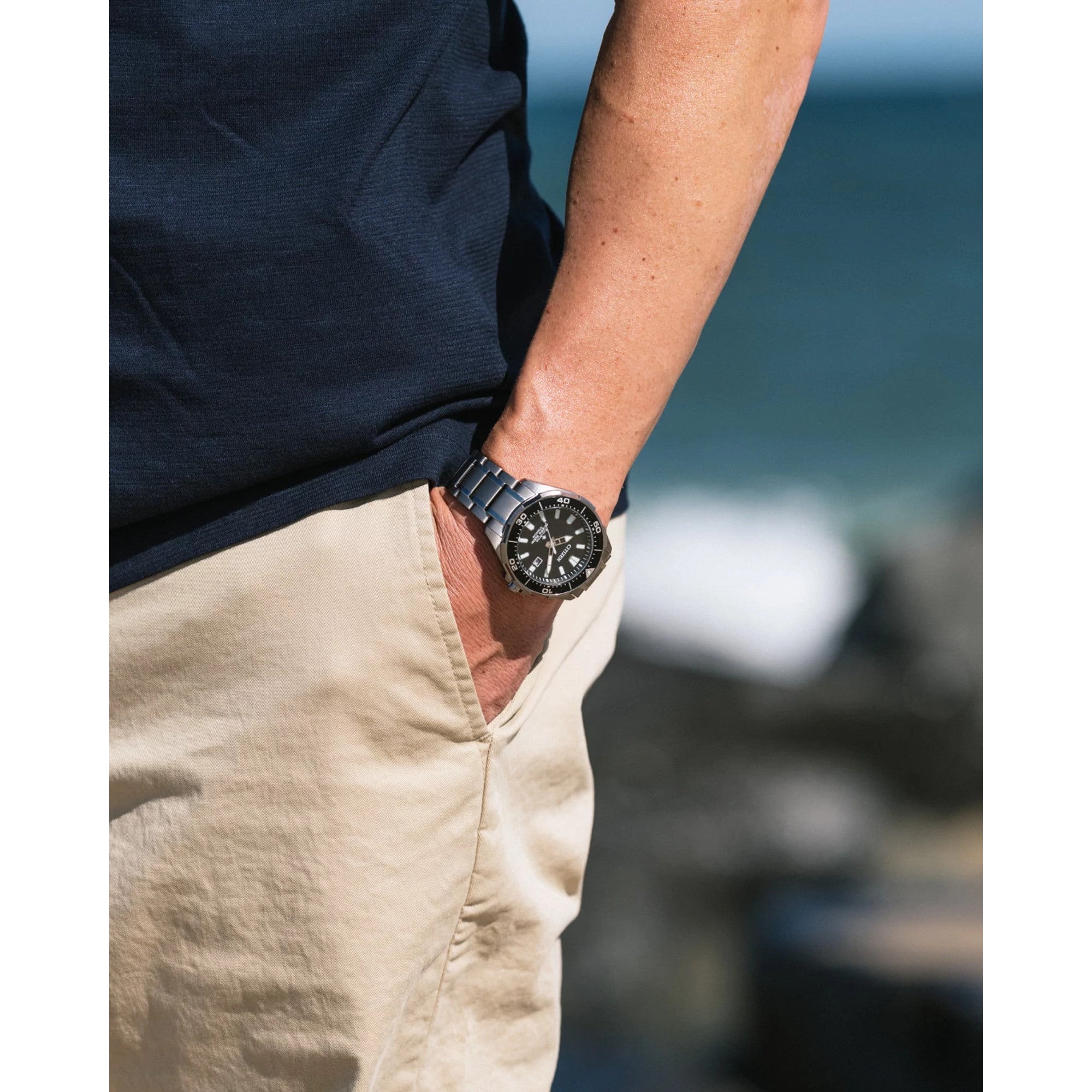 Montre Citizen Promaster Dive BN0200-56E, cadran noir, mise en situation