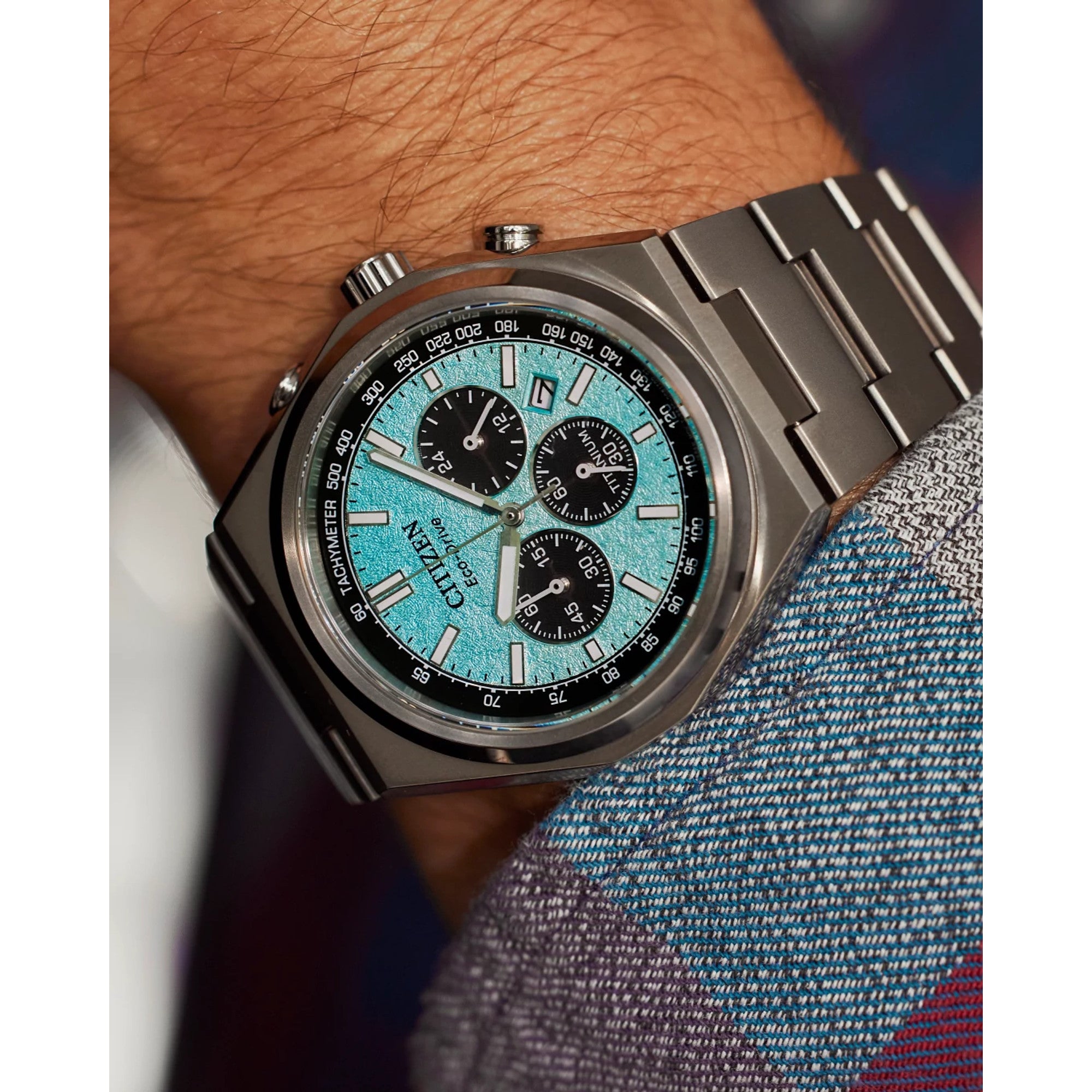 Citizen Zenshin Chrono CA4610-85M watch, turquoise dial, lifestyle