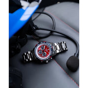 Montre Citizen Promaster Navihawk CA4668-51X, cadran rouge, mise en situation