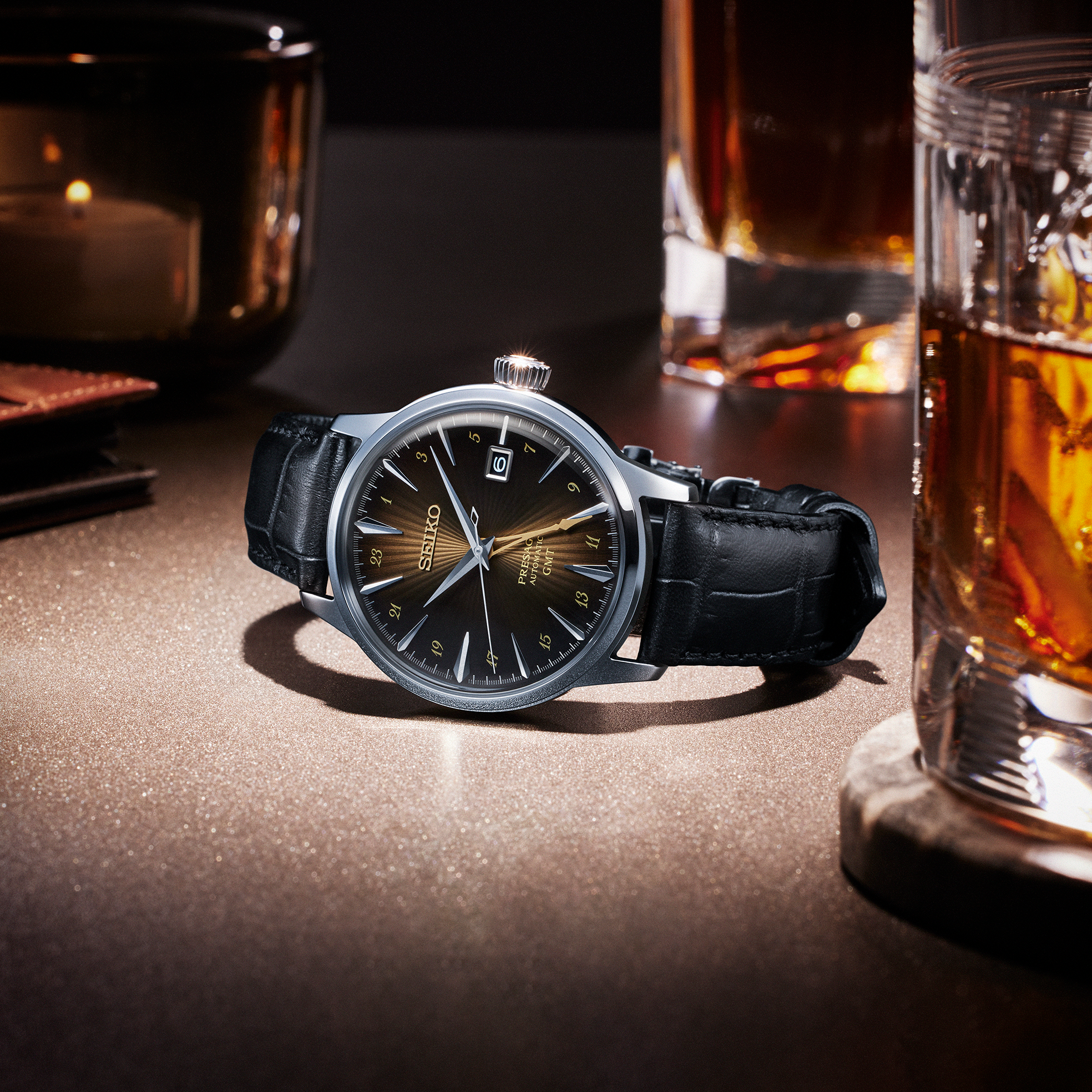 Montre Seiko Presage Cocktail Time SSK039J1, cadran brun, mise en scène