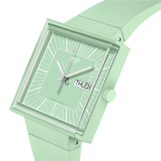 Montre Swatch What If...mint? SO34G701, cadran vert, vue de profil