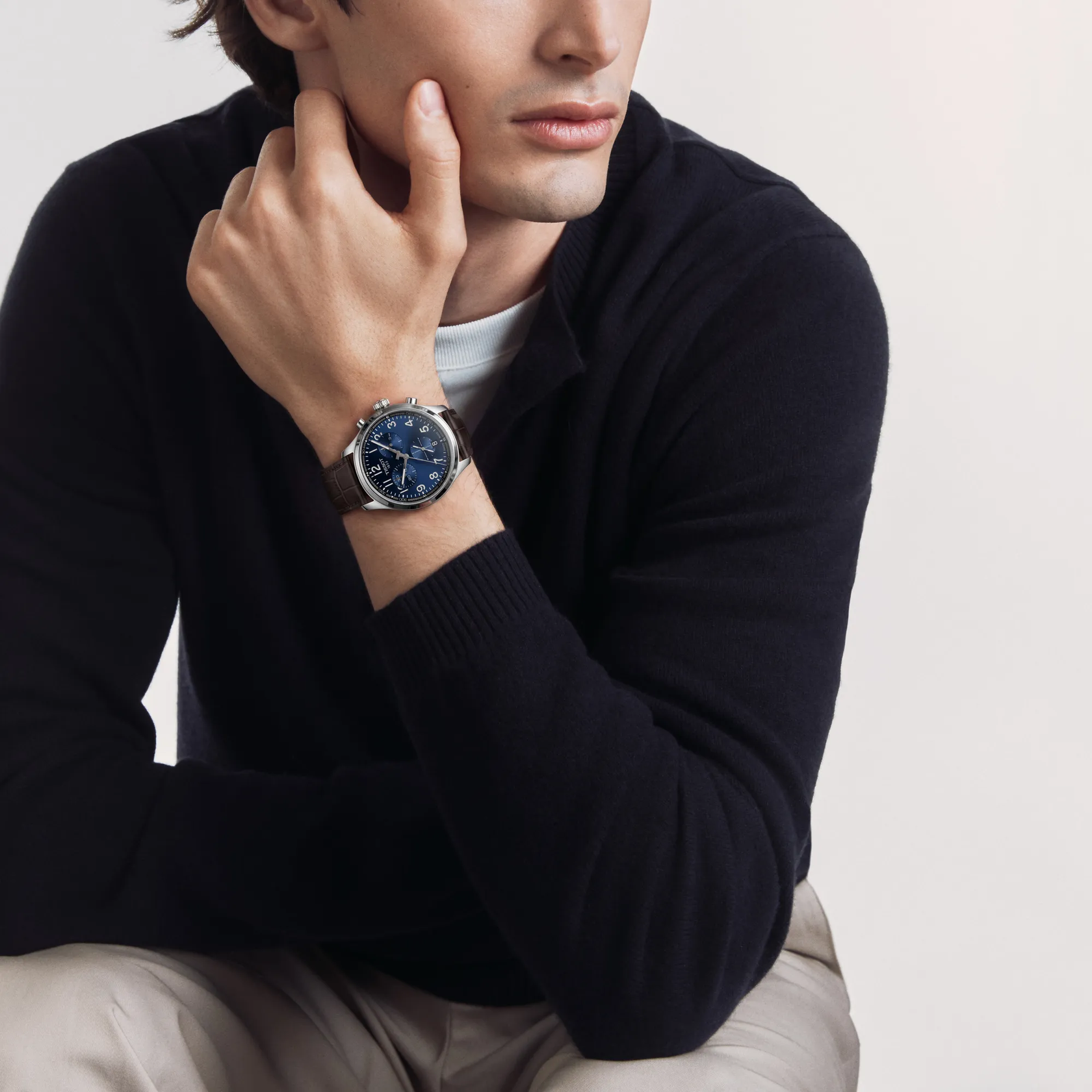 Montre Tissot Chrono L 42mm T116.417.16.042.00, cadran bleu, portée