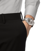Montre Tissot Gentleman 40mm T127.410.44.081.00, cadran gris, portée