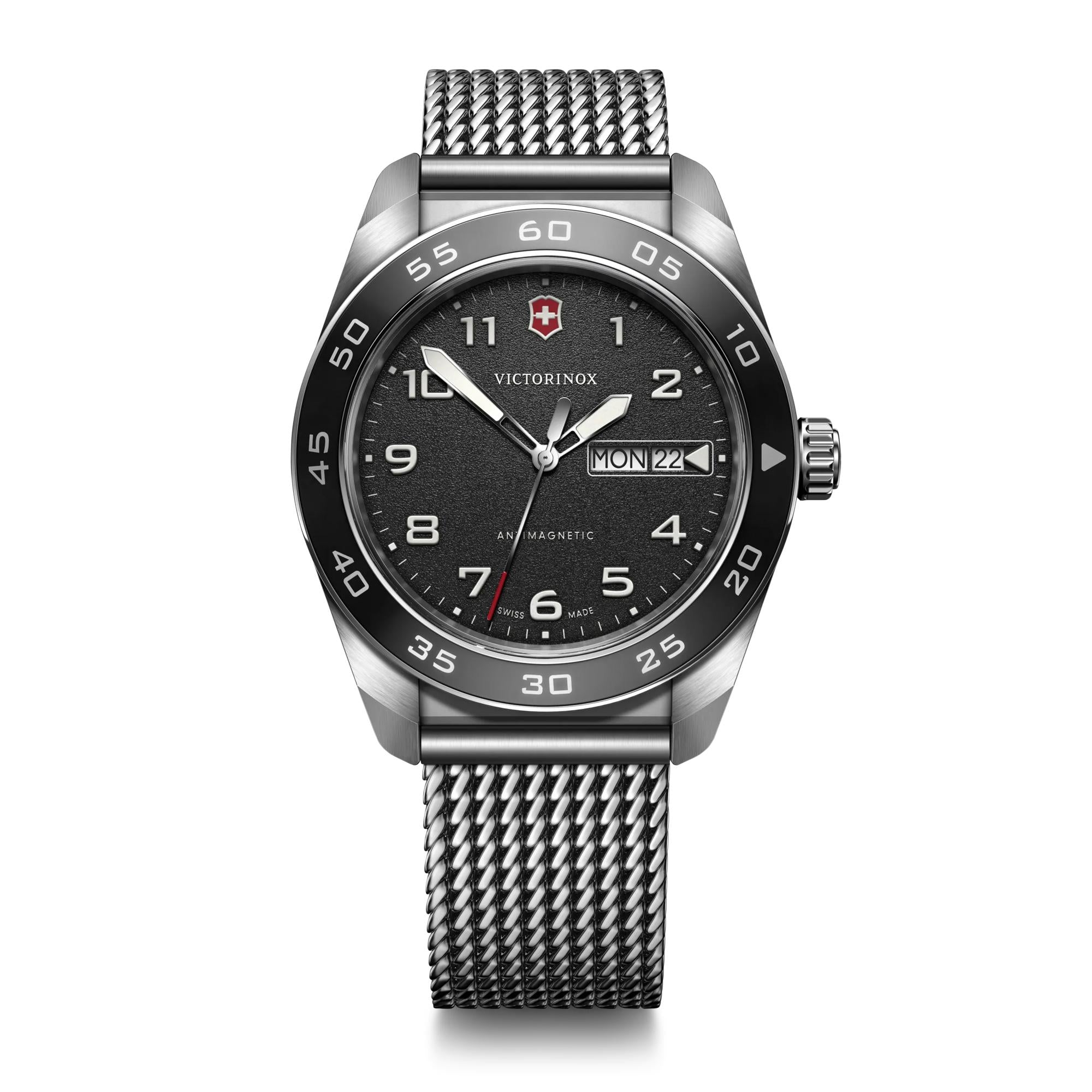 Montre Victorinox Swiss Army Quartz 242043, cadran noir, vue de face